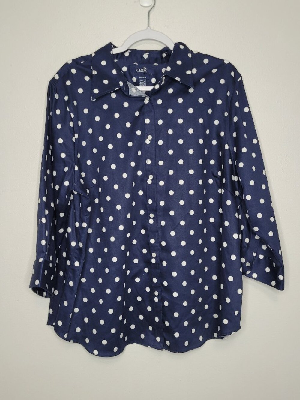 Chaps navy blue white polka dot button front 3/4 sleeve plus size top 2x